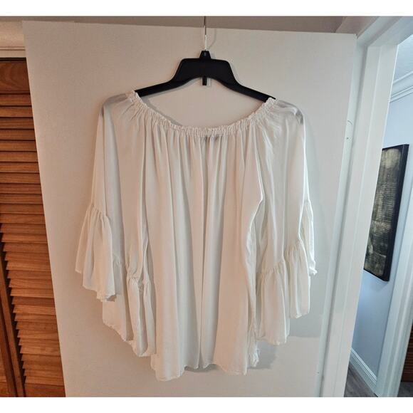 Women's Venus White Shirt/Cover-up One Size Fits All, Never Worn. - Picture 2 of 5